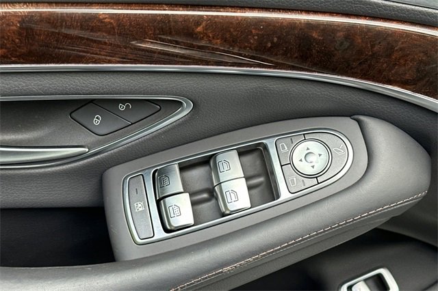 Used 2018 Mercedes-Benz S 560 Sedan image 13