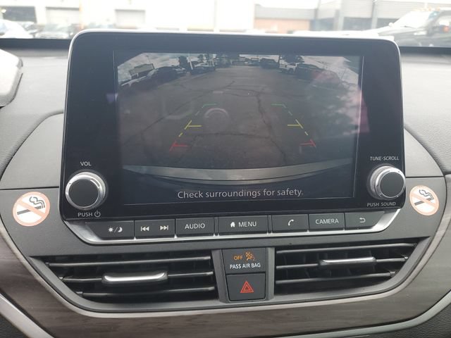 Used 2024 Nissan Altima 2.5 SV FWD image 17