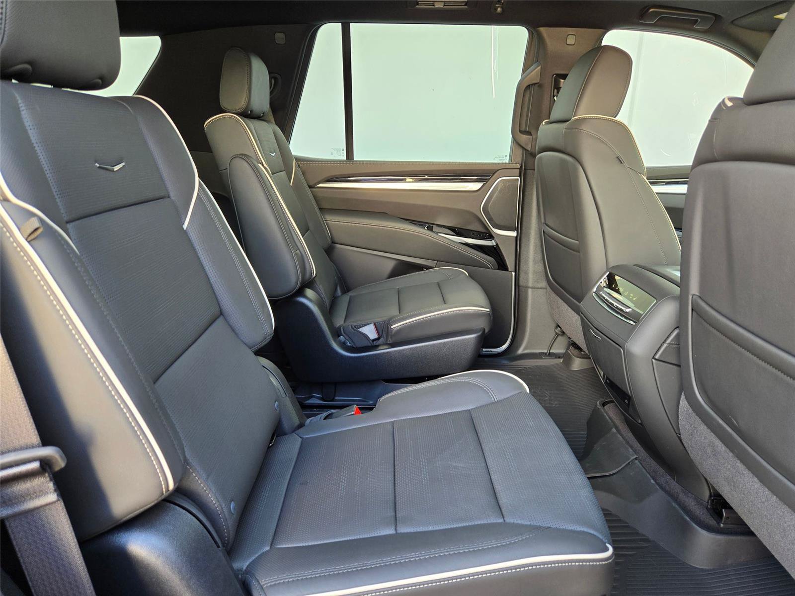 New 2026 Cadillac Escalade Sport w/ Touring Package AWD/4WD image 31