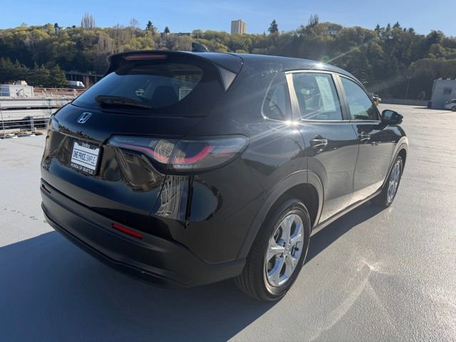 Certified 2024 Honda HR-V LX image 7