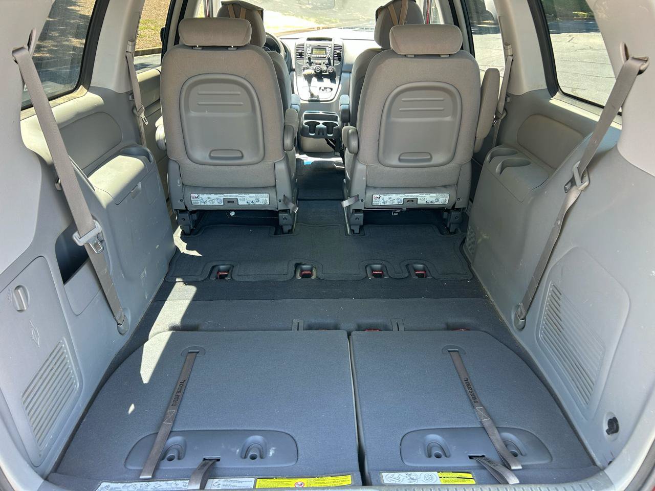 Used 2009 Kia Sedona LX w/ PWR Pkg FWD image 21