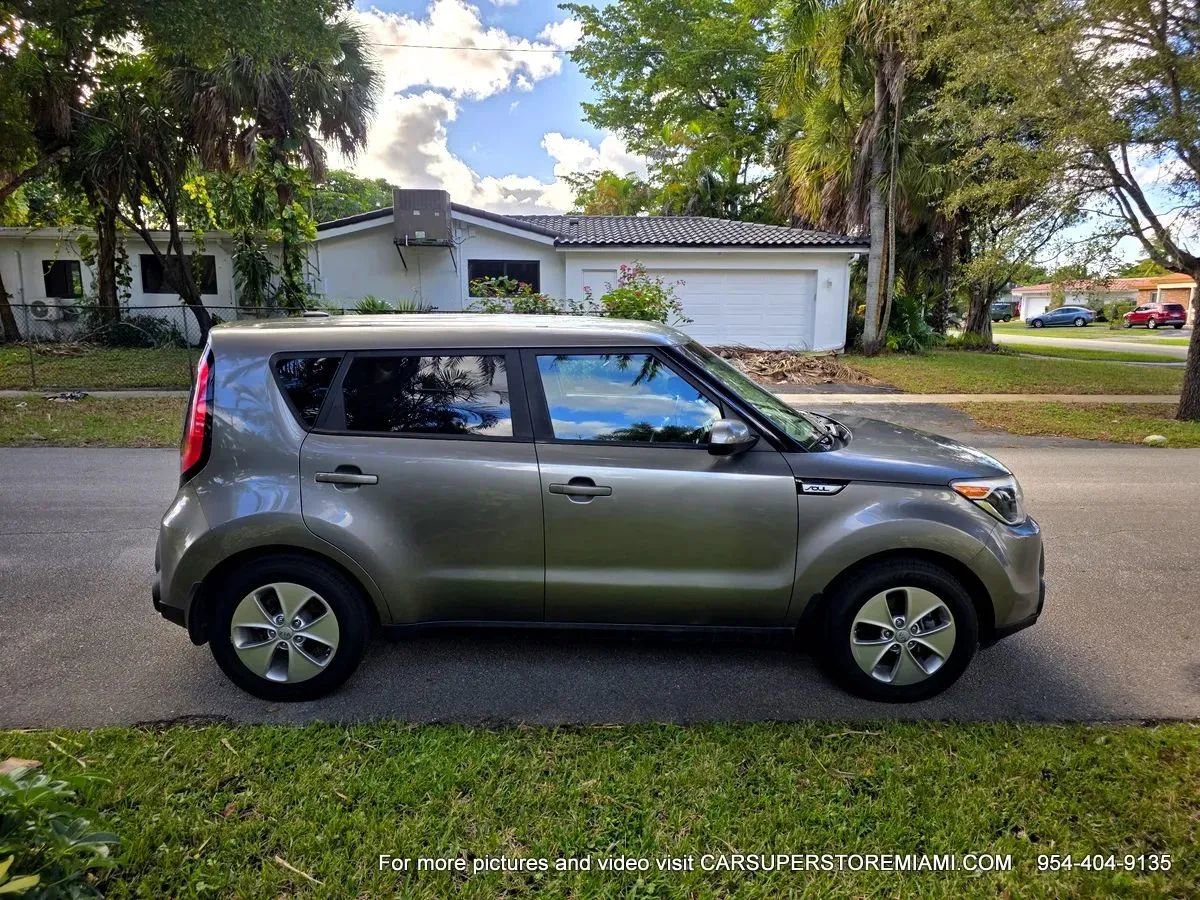 Used 2015 Kia Soul EV FWD image 55