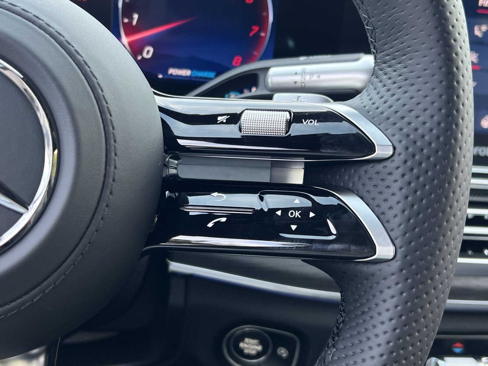 New 2027 Mercedes-Benz GLS 450 4MATIC image 39