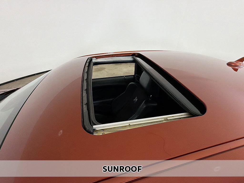 Used 2021 Dodge Challenger R/T Scat Pack w/ Shaker Package image 4