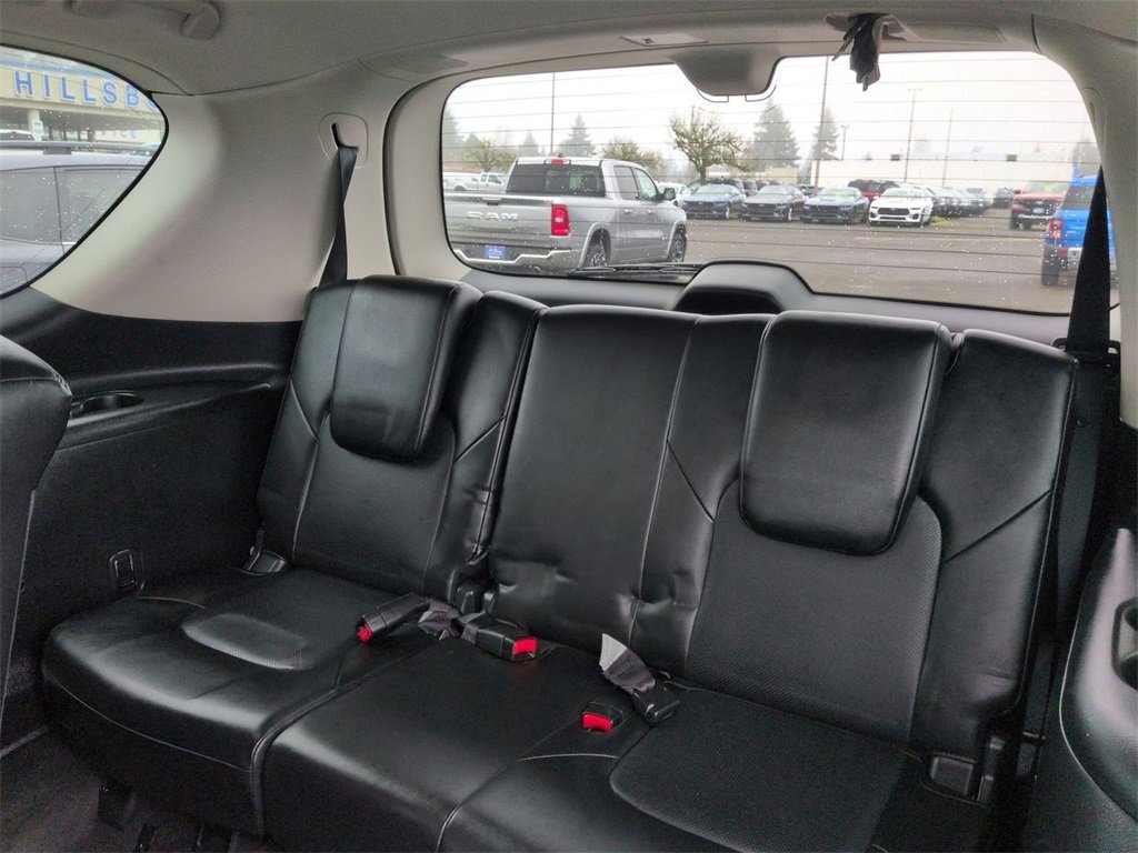 Used 2021 Nissan Armada Platinum image 37