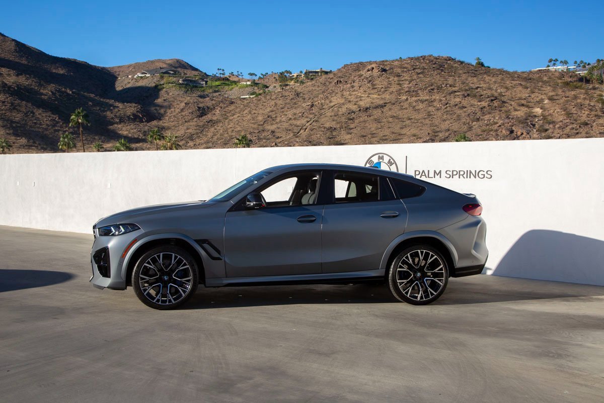 Certified 2025 BMW X6 M Competition w/ Executive Package image 3