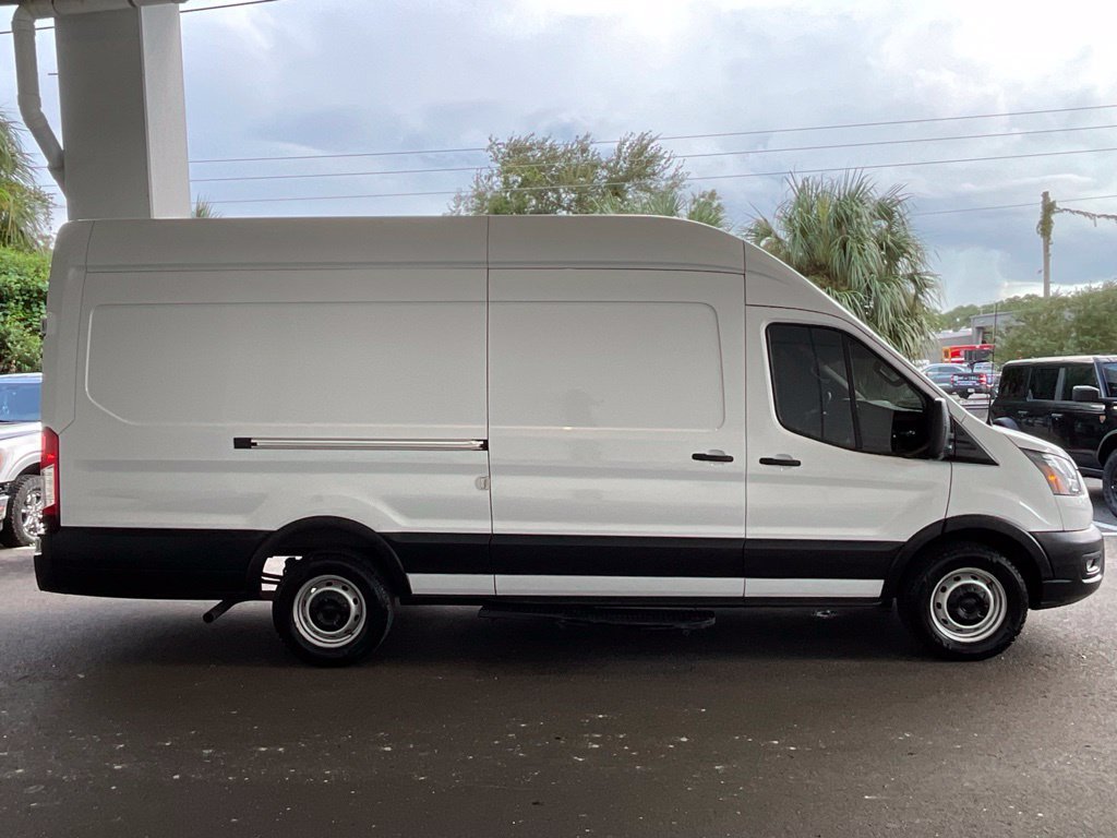 Used 2023 Ford Transit 250 148 High Roof Extended RWD image 2