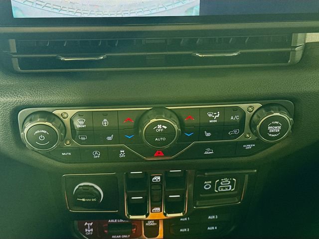 New 2026 Jeep Wrangler Willys AWD/4WD image 15