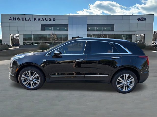 Used 2024 Cadillac XT5 Premium Luxury w/ Technology Package FWD image 4