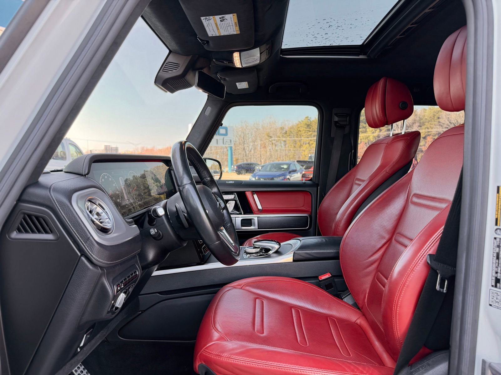 Used 2021 Mercedes-Benz G 550 w/ Exclusive Interior Package image 30