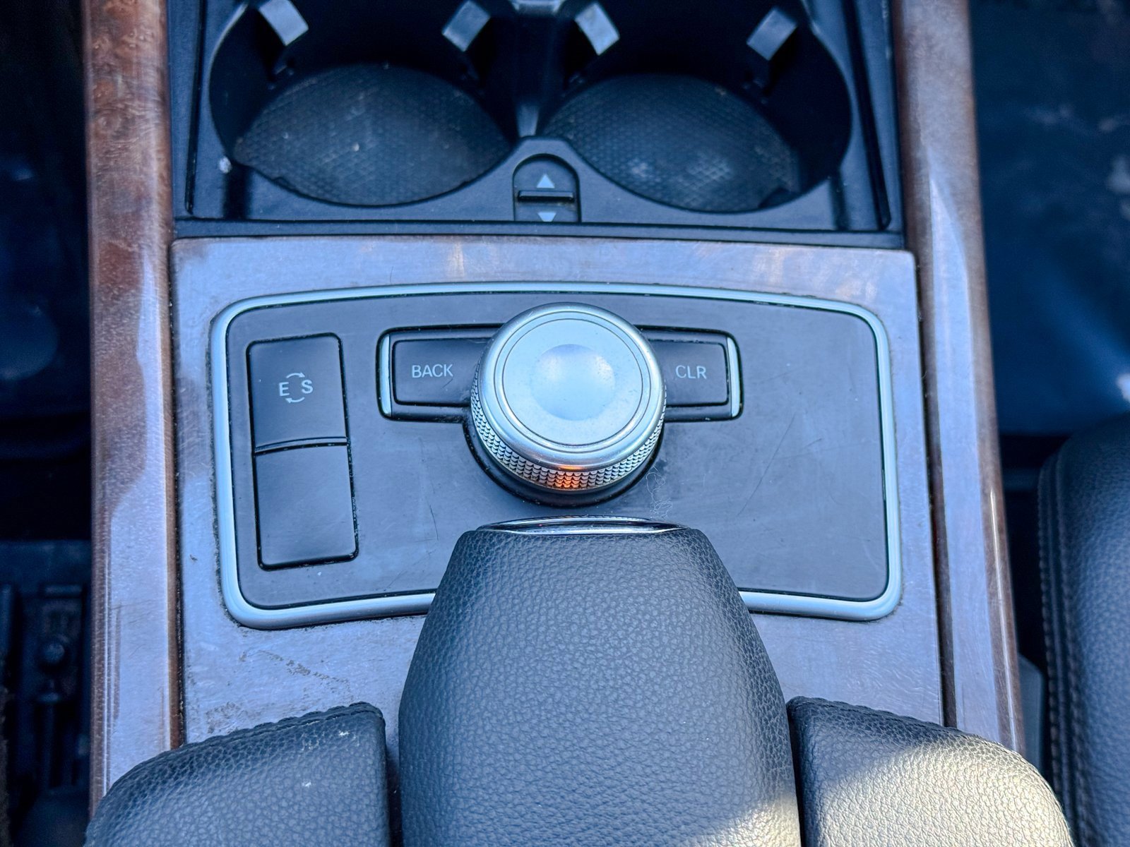 Used 2012 Mercedes-Benz E 350 4MATIC Sedan image 28