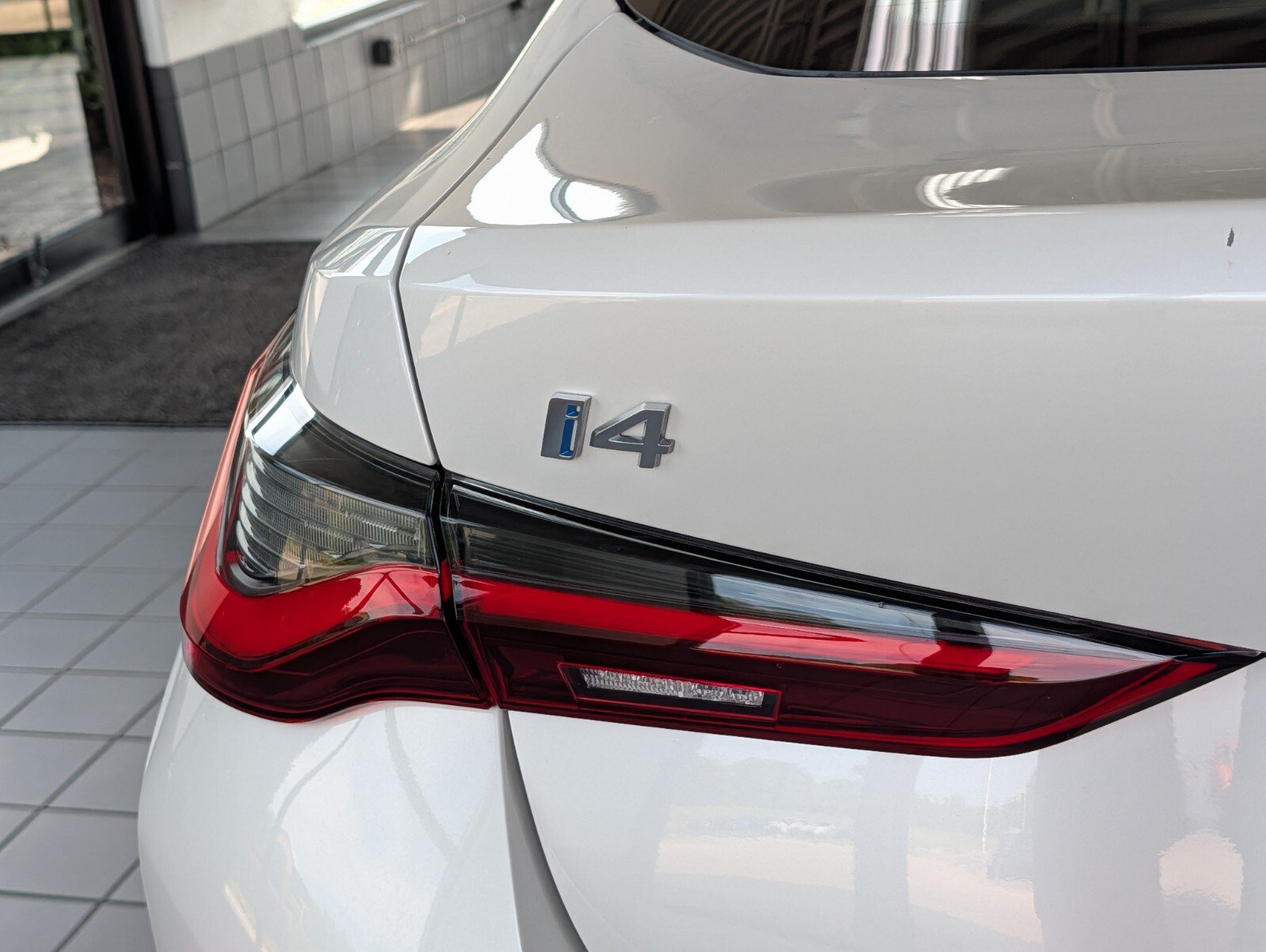 Certified 2023 BMW i4 eDrive35 w/ Premium Package RWD image 4
