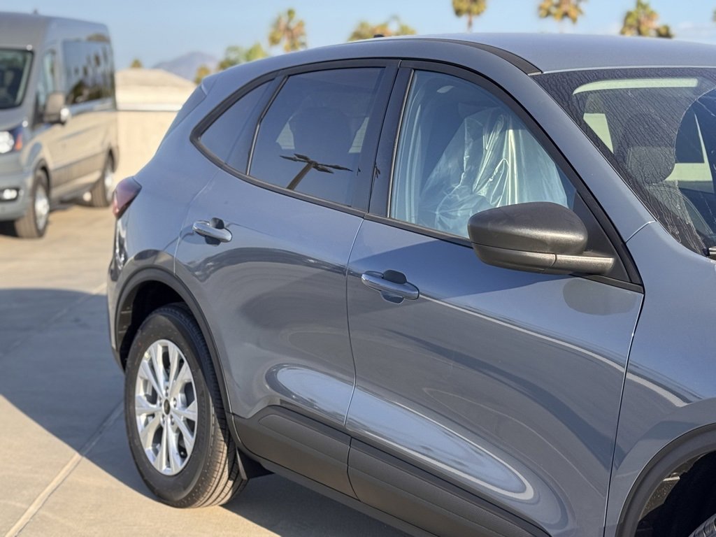 New 2025 Ford Escape Active image 5