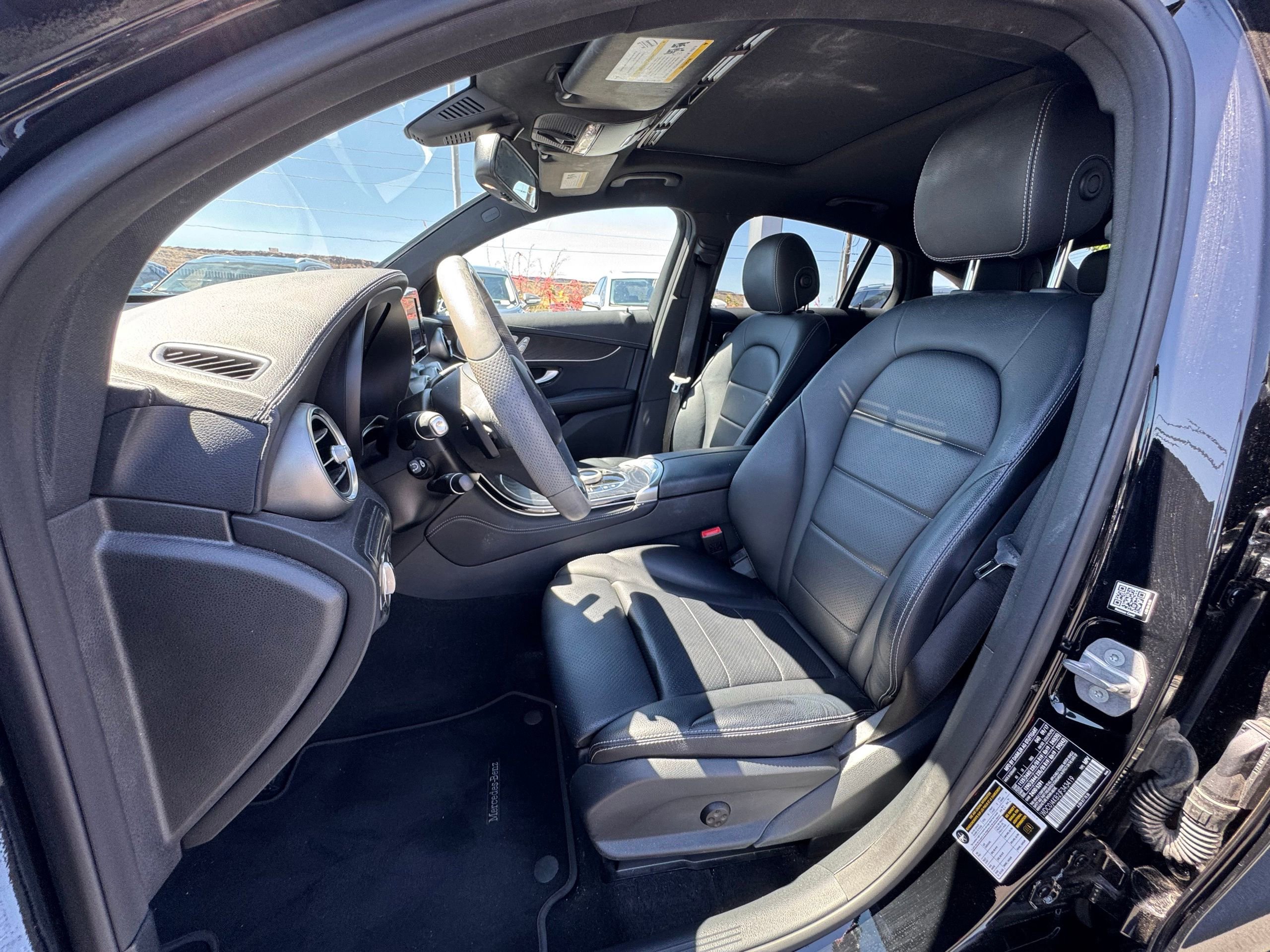 Used 2018 Mercedes-Benz GLC 300 4MATIC Coupe image 16