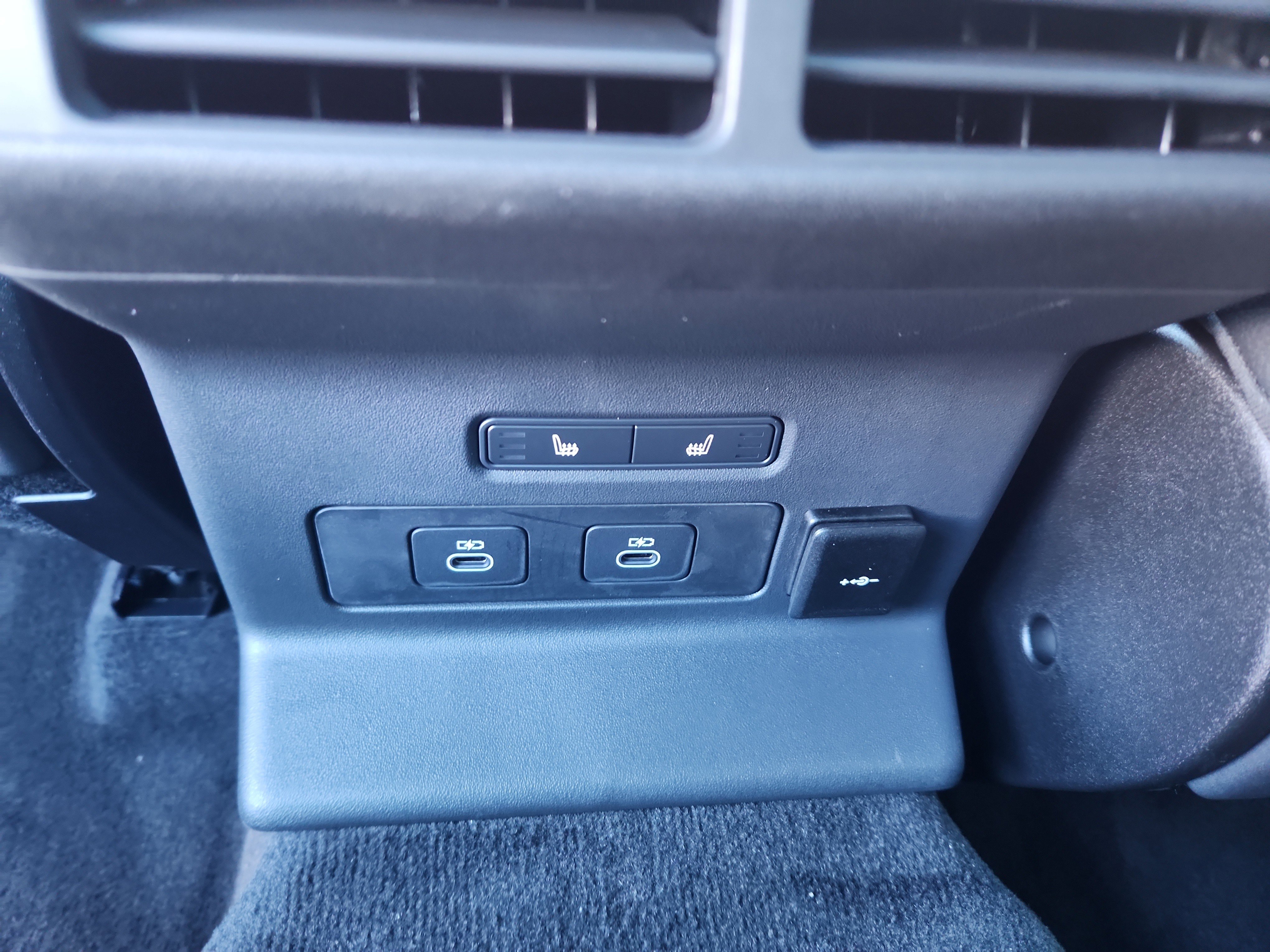 Used 2026 Land Rover Range Rover Velar S image 26