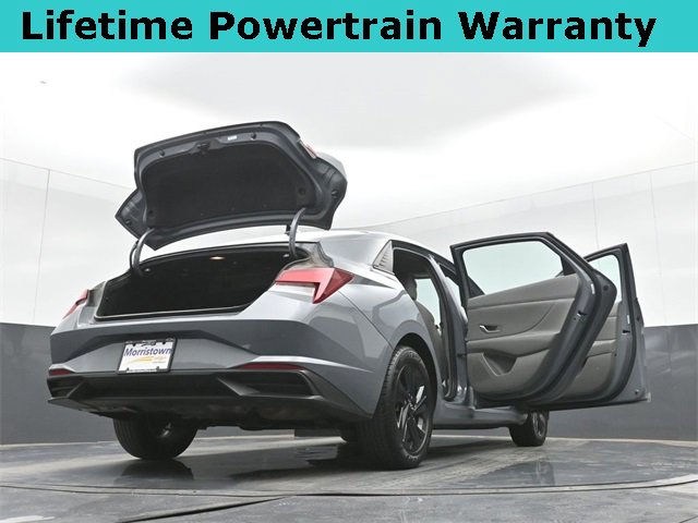 Used 2022 Hyundai Elantra SEL image 50