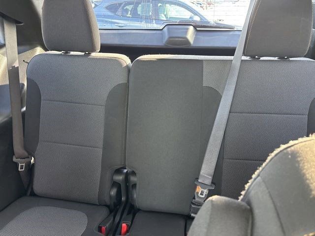 Used 2021 Chevrolet Traverse LT image 35