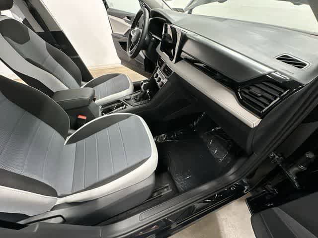 Used 2025 Volkswagen Taos S AWD/4WD image 19