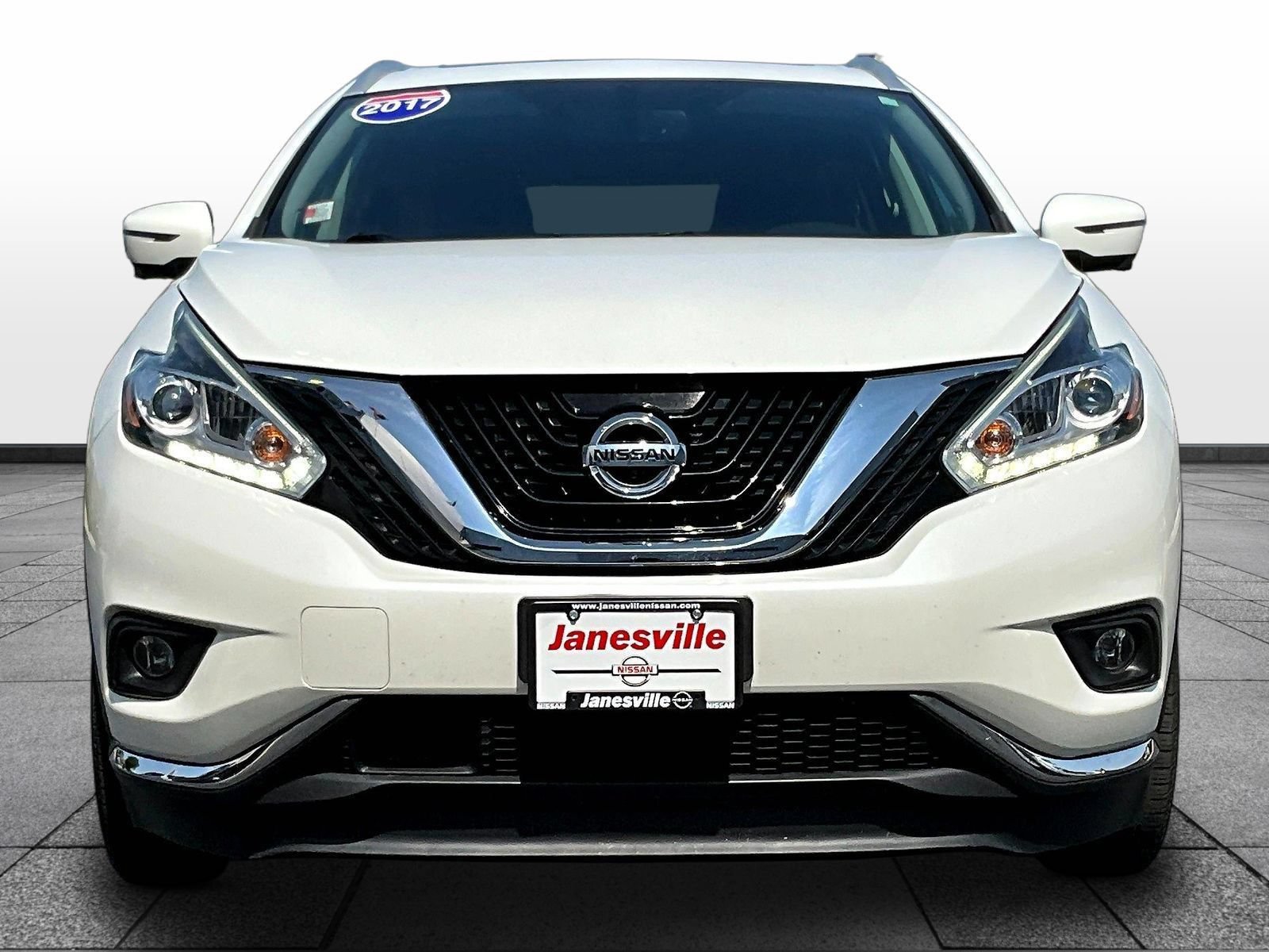 Certified 2017 Nissan Murano Platinum w/ Platinum Technology Package AWD/4WD image 2