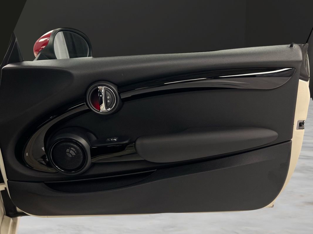 Used 2019 MINI Cooper John Cooper Works w/ Signature Upholstery Package image 34