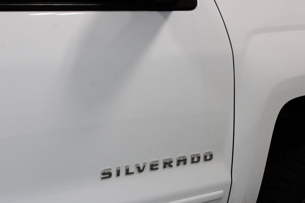 Used 2017 Chevrolet Silverado 1500 LT w/ All Star Edition AWD/4WD image 12
