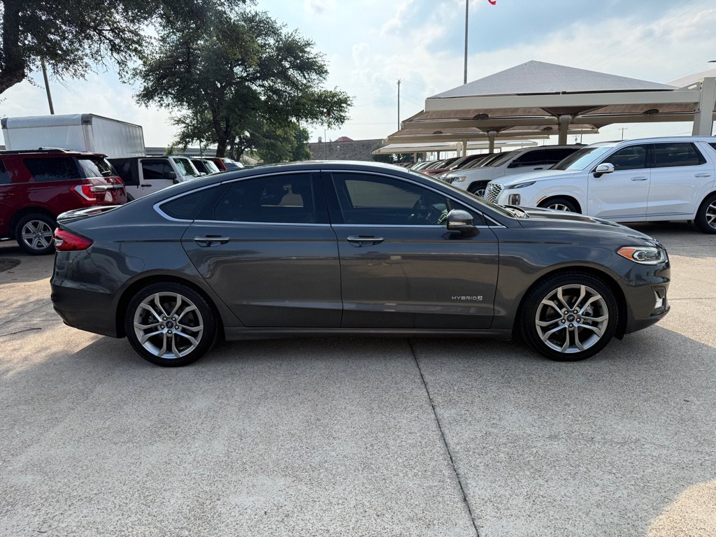 Used 2019 Ford Fusion Titanium FWD image 8