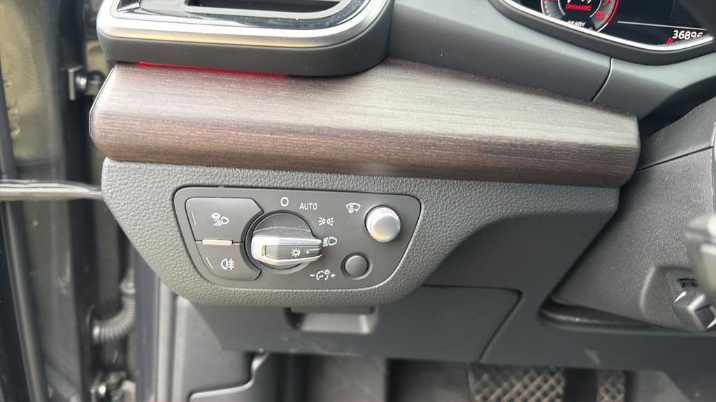 Used 2022 Audi Q5 2.0T Prestige image 18