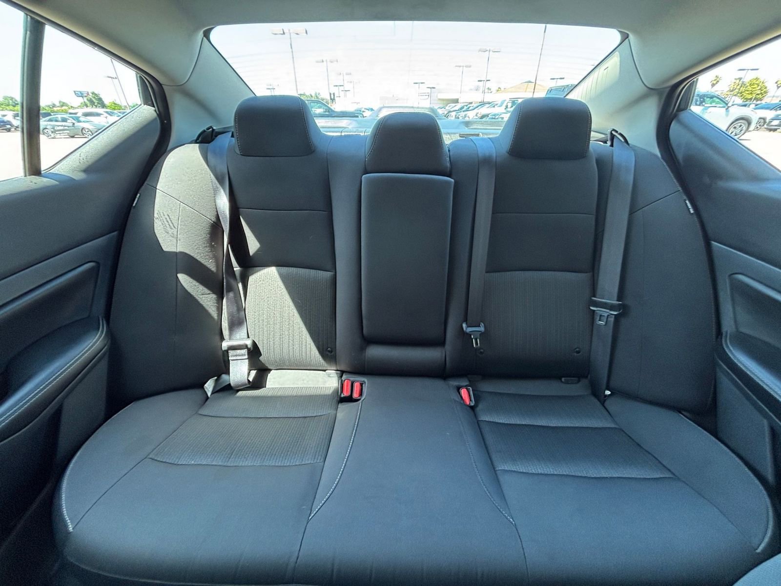 Used 2025 Nissan Altima 2.5 SV FWD image 39