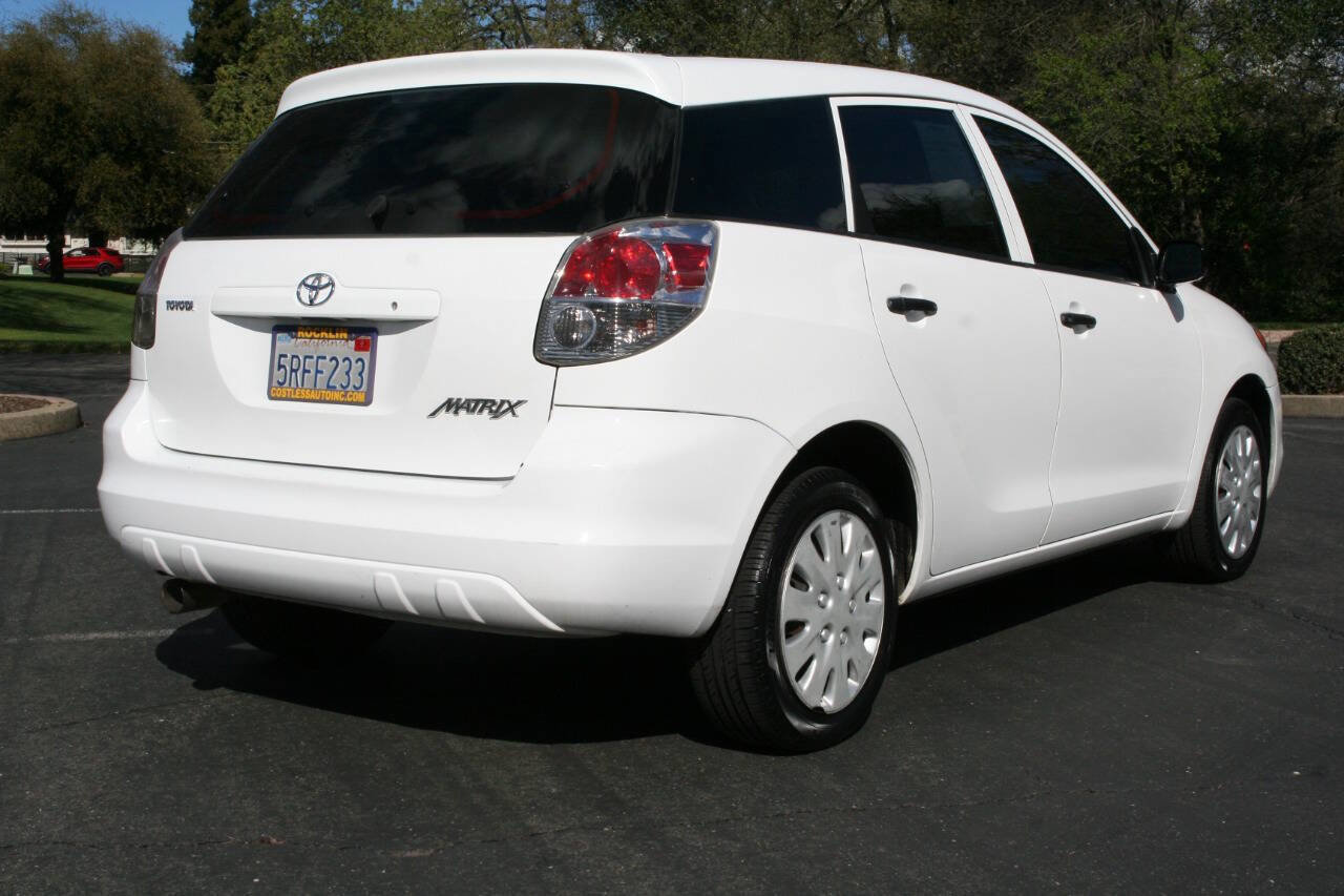Used 2005 Toyota Matrix image 5