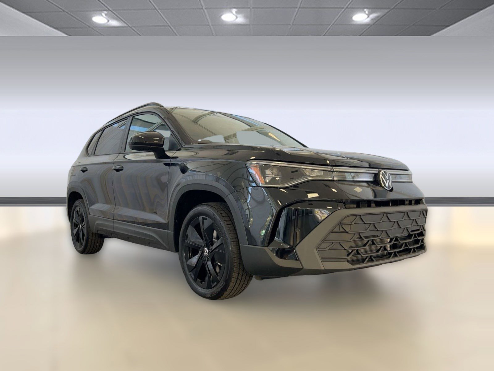 New 2026 Volkswagen Taos SE FWD image 7