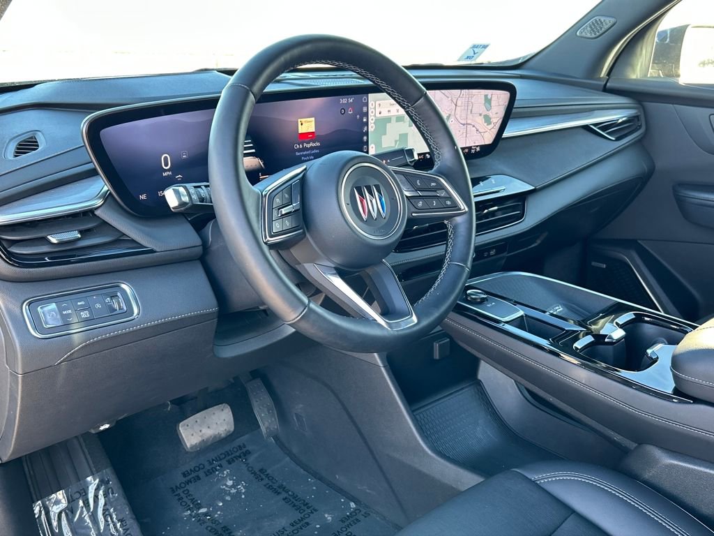 Used 2025 Buick Enclave Preferred image 8