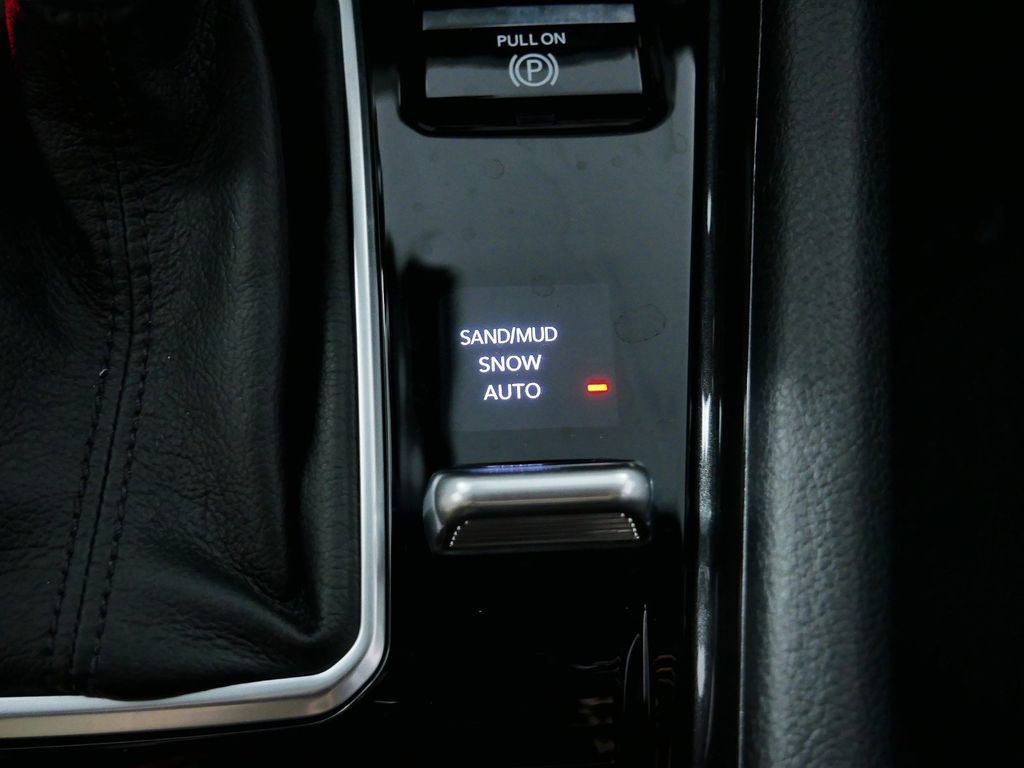 Used 2024 Jeep Compass Sport image 47