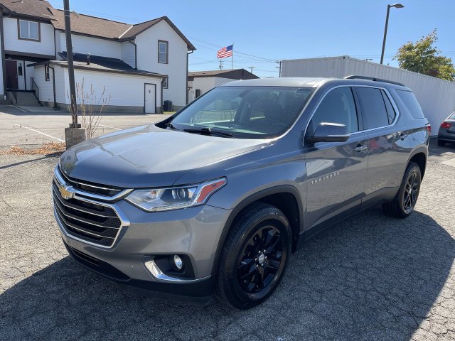 Used 2021 Chevrolet Traverse LT