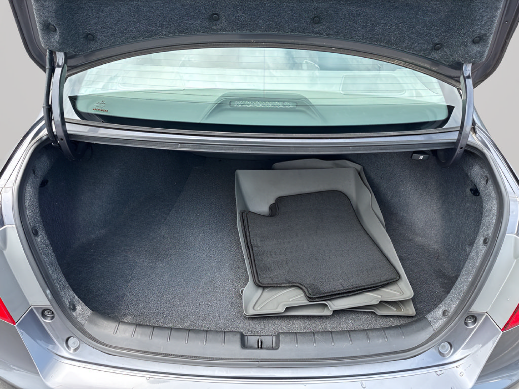 Used 2014 Honda Accord LX image 17