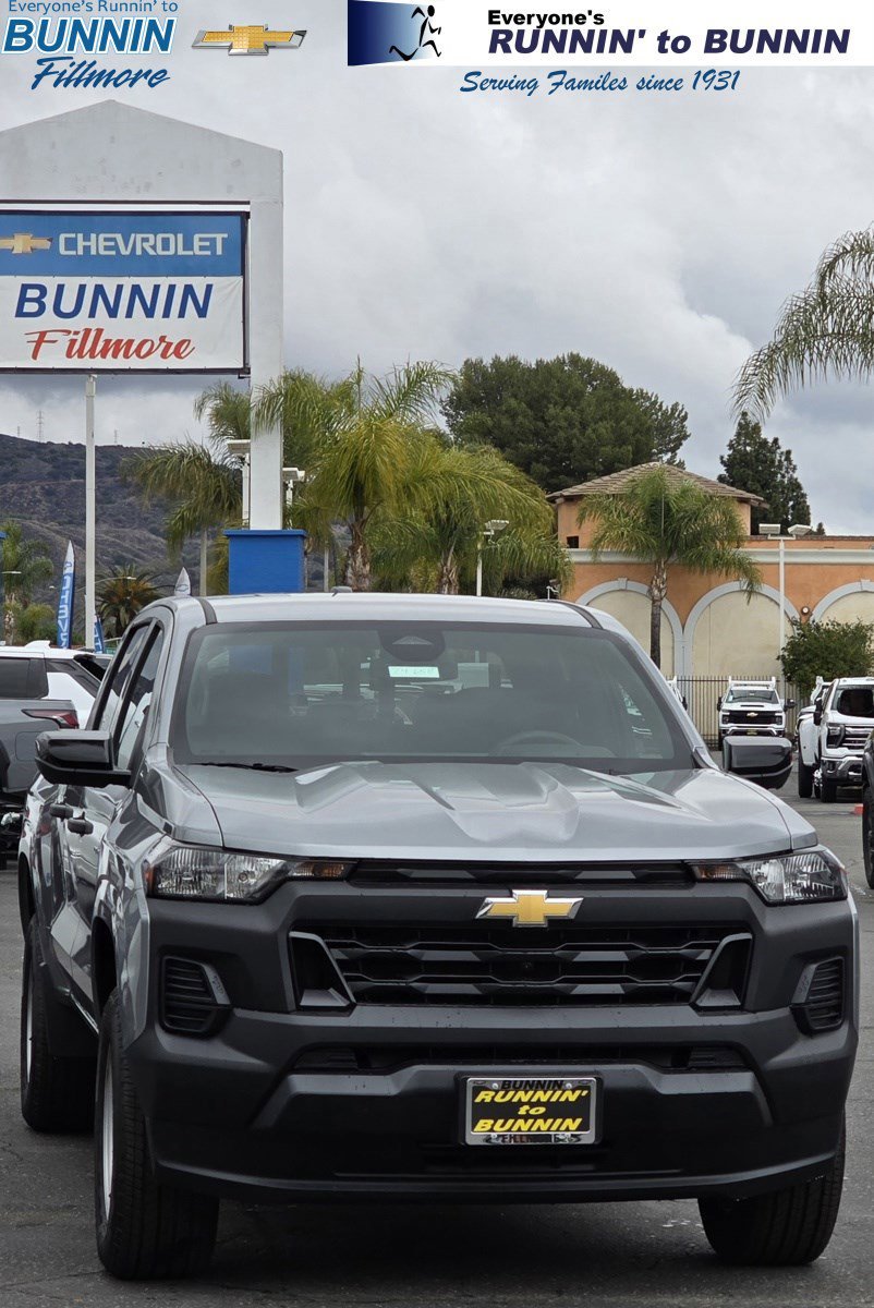 Used 2024 Chevrolet Colorado W/T w/ Technology Package image 1