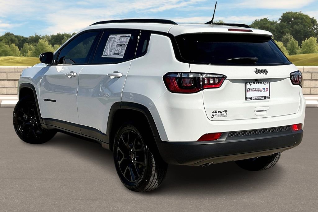 New 2025 Jeep Compass Latitude w/ Convenience Group image 3