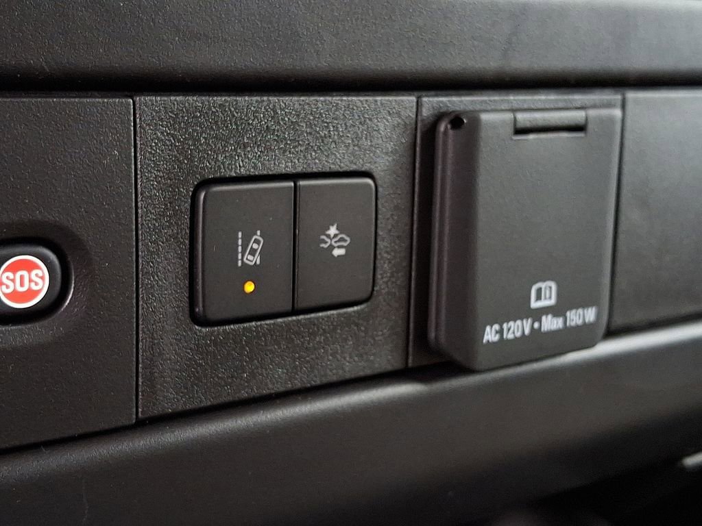 New 2025 Chevrolet Express 3500 w/ Driver Convenience Package RWD image 15