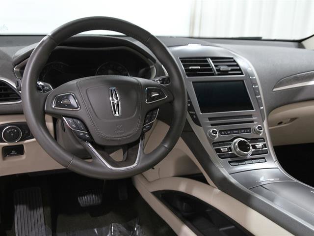 Used 2020 Lincoln MKZ Reserve w/ Elements Package image 7