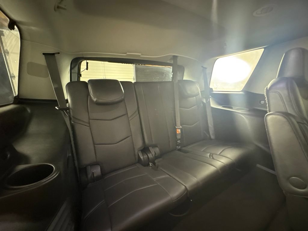 Used 2019 Cadillac Escalade Luxury AWD/4WD image 54