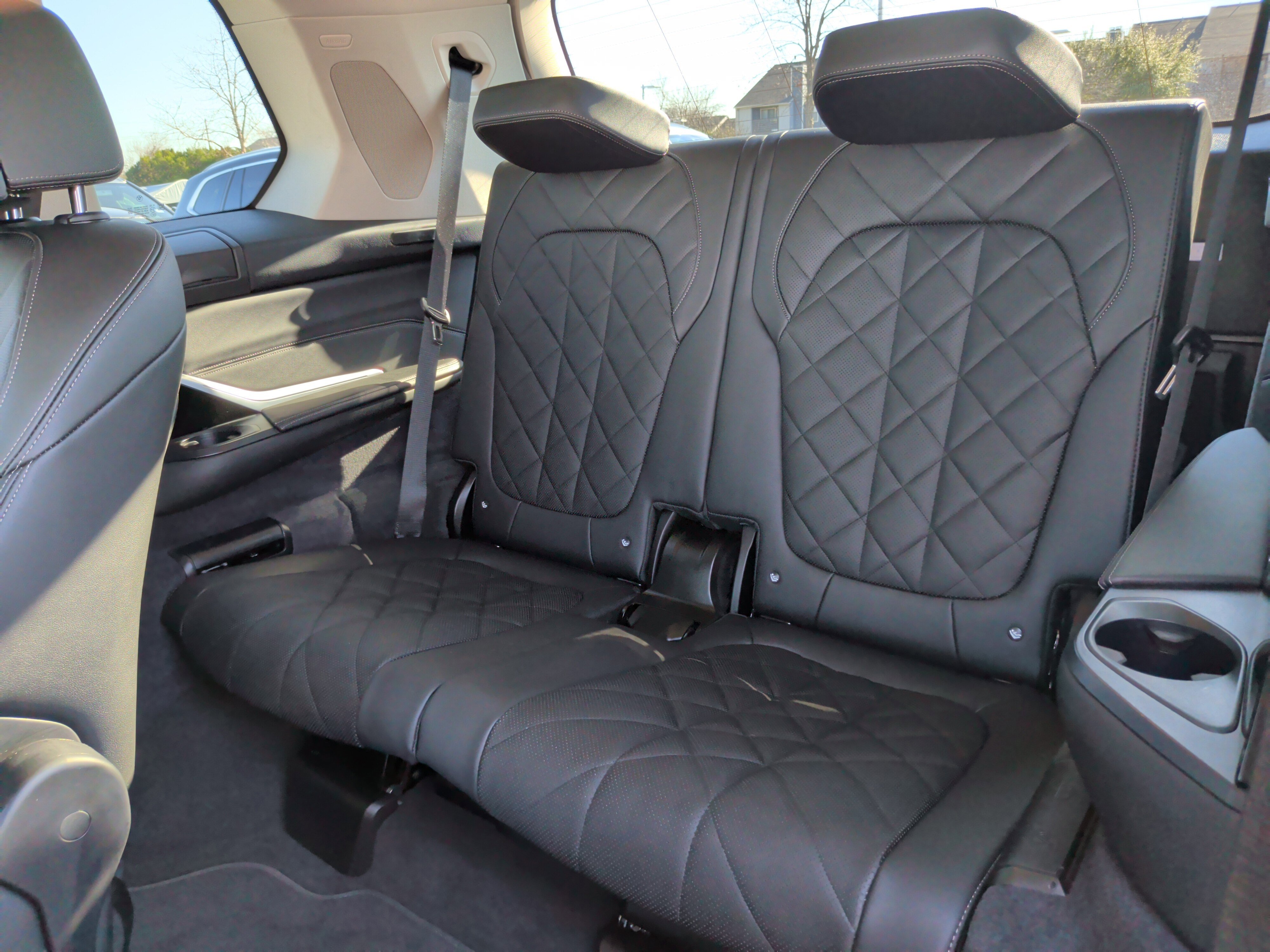 Certified 2024 BMW X7 xDrive40i w/ Premium Package image 43