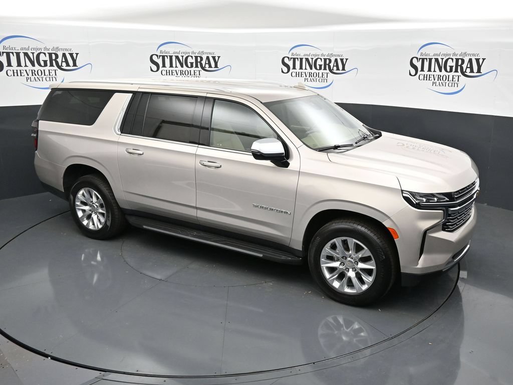 Used 2024 Chevrolet Suburban Premier RWD image 18