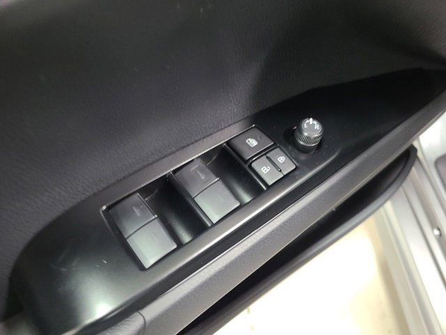 New 2027 Toyota Camry SE w/ Convenience Package FWD image 21