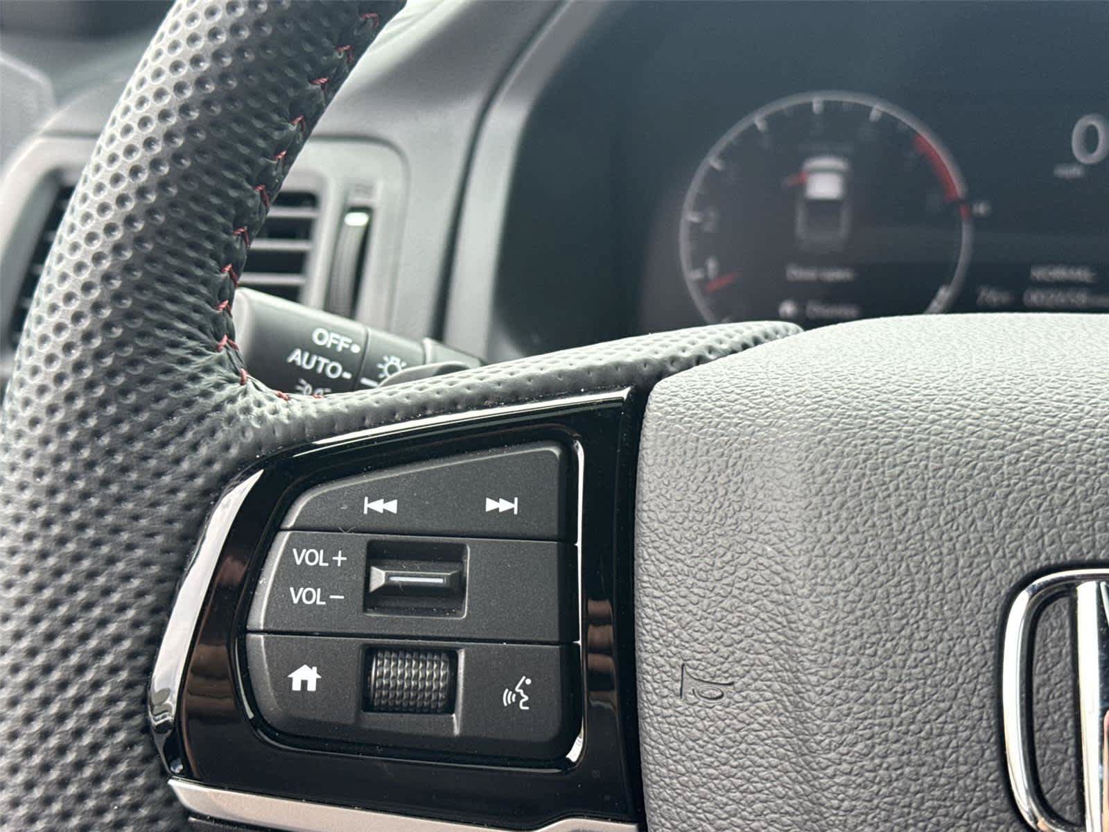 Used 2026 Honda Ridgeline Black Edition image 19
