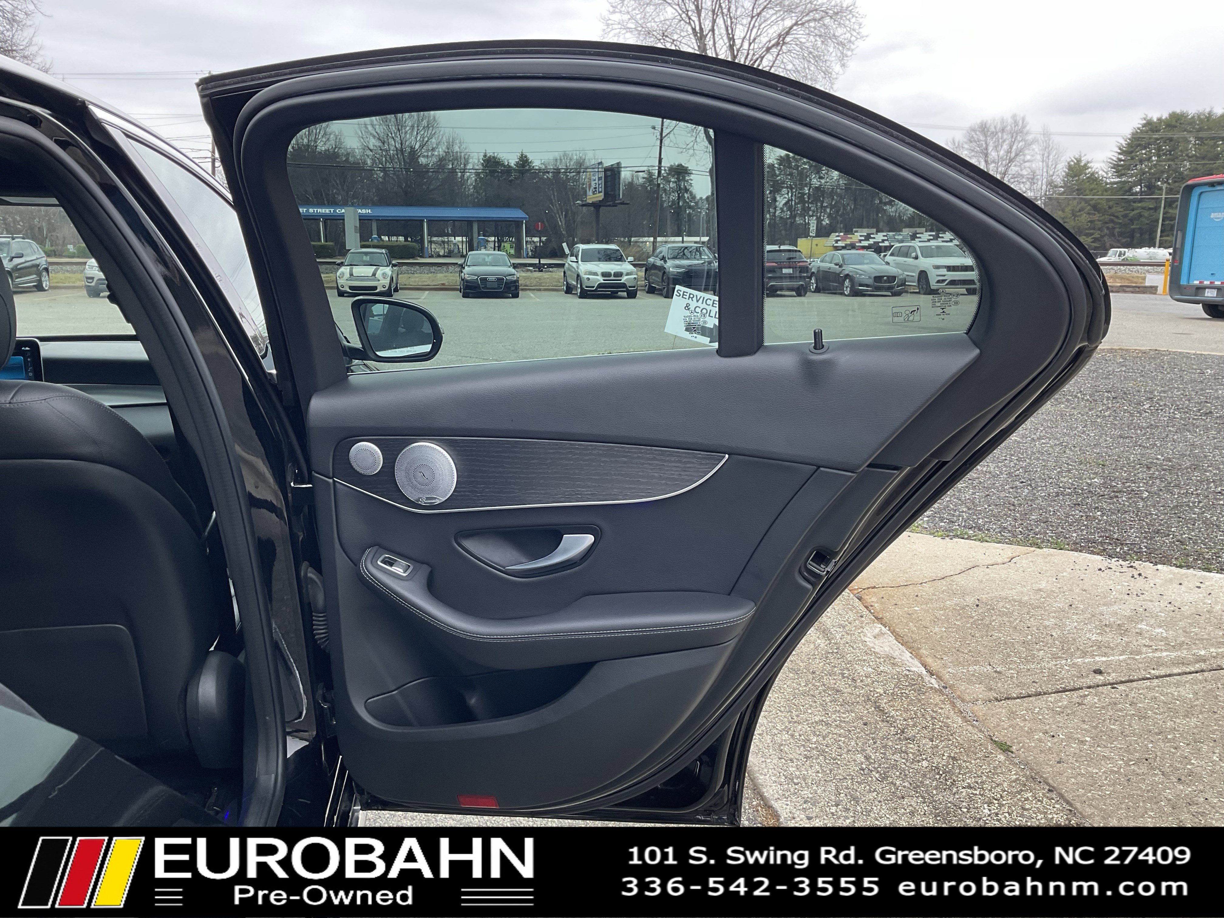 Used 2021 Mercedes-Benz C 300 Sedan w/ Premium Package image 18