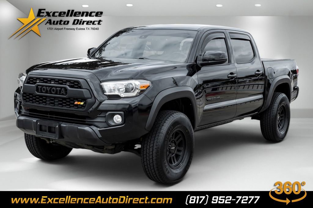 Used 2020 Toyota Tacoma TRD Off-Road AWD/4WD image 1