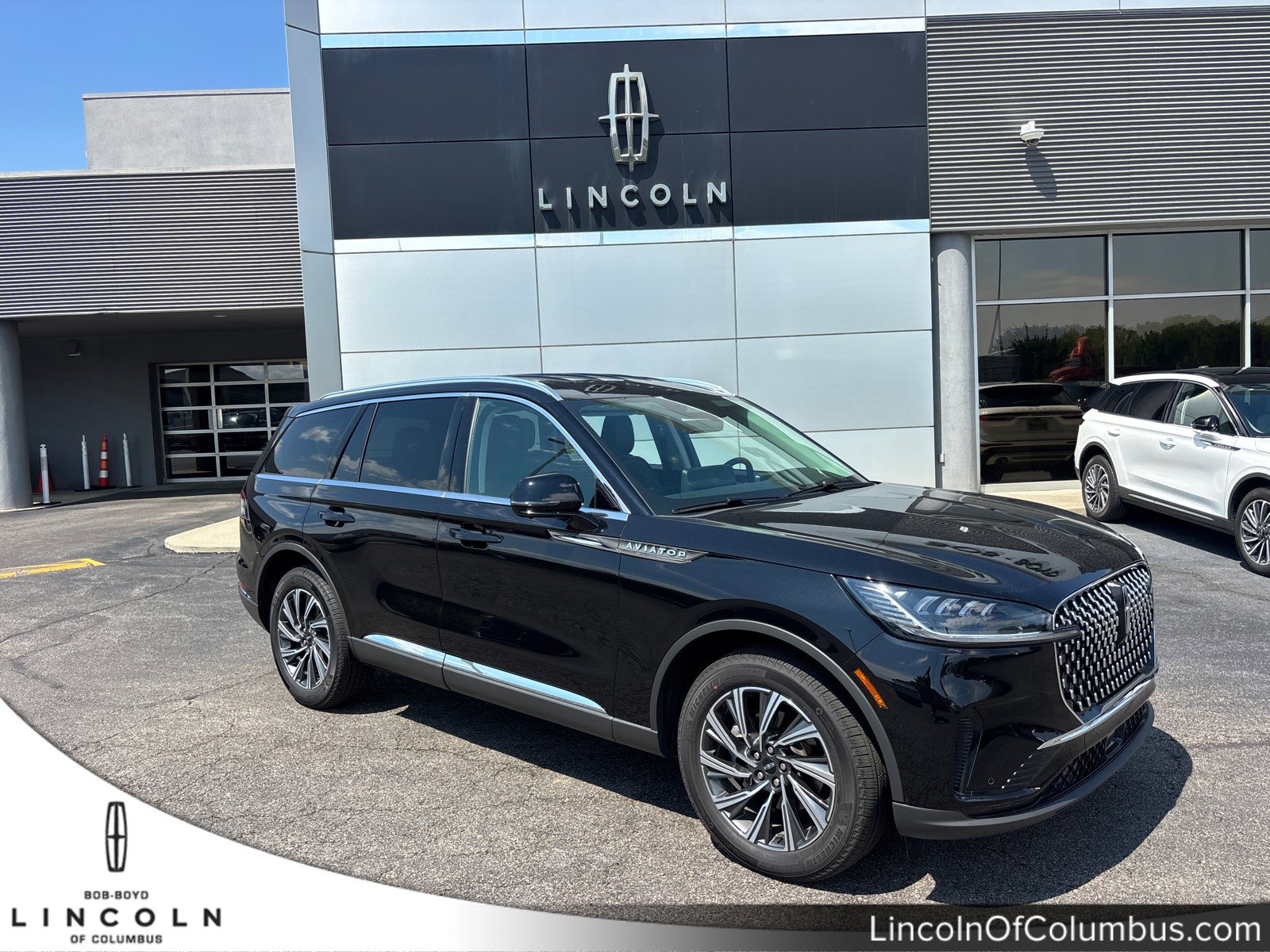 New 2026 Lincoln Aviator AWD video 1
