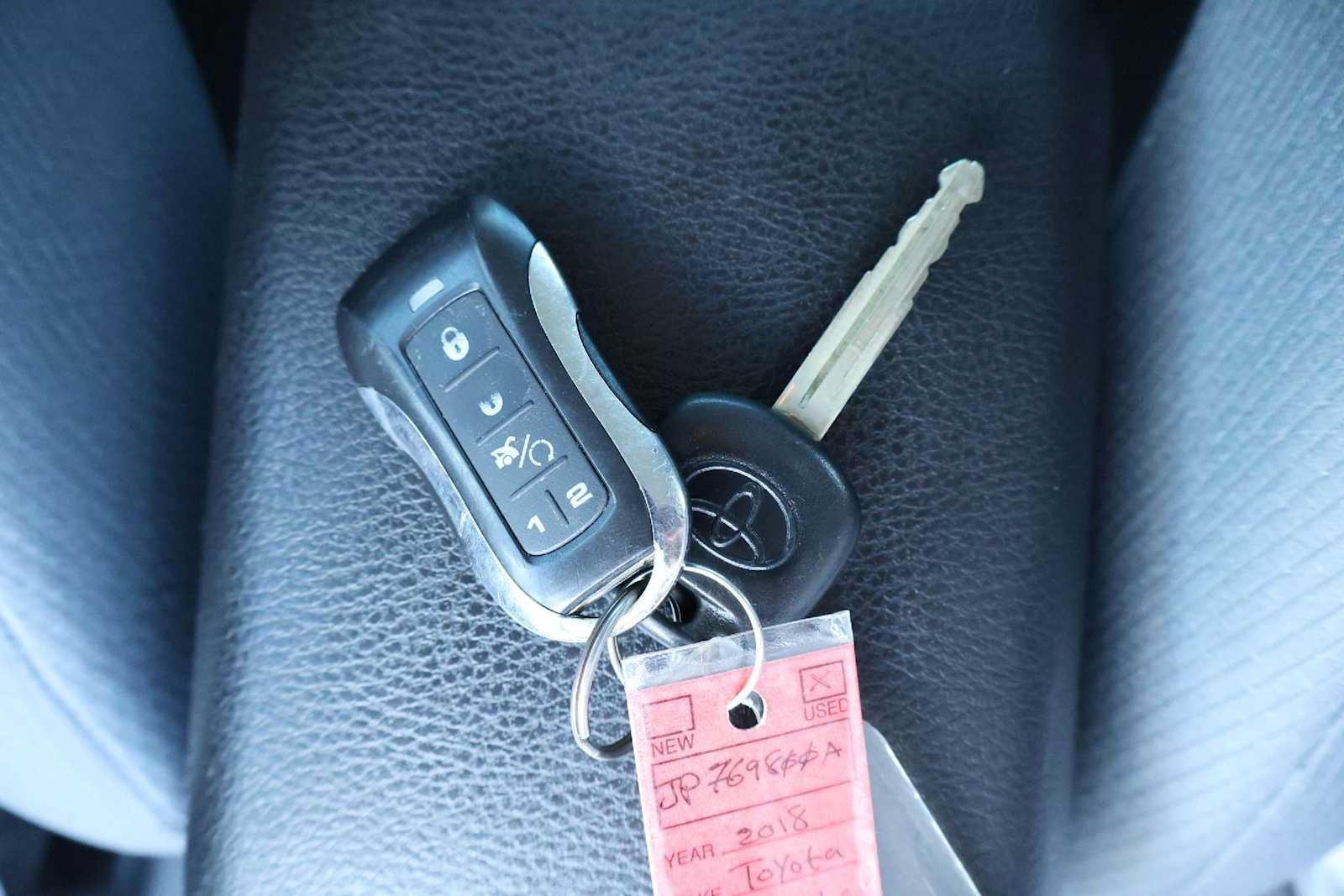 Used 2018 Toyota Corolla L FWD image 20