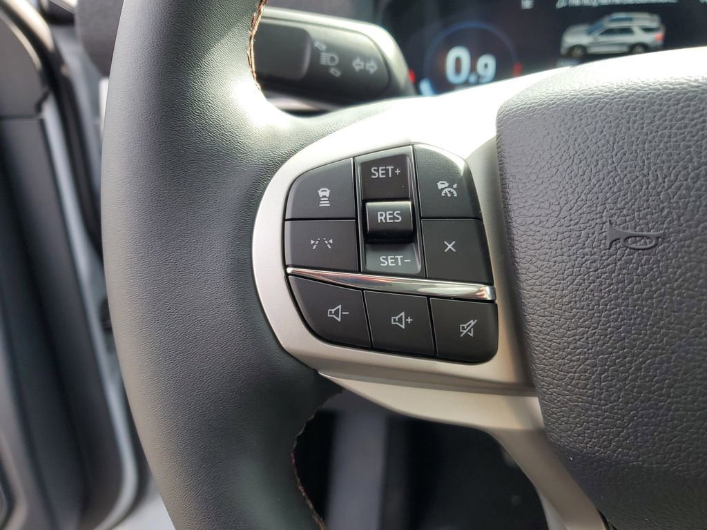 New 2026 Ford Explorer Active w/ Active Comfort Package image 15