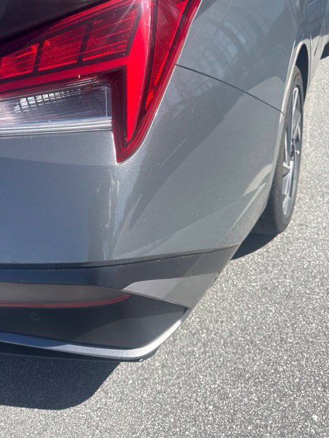 Used 2024 Hyundai Elantra Limited FWD image 21