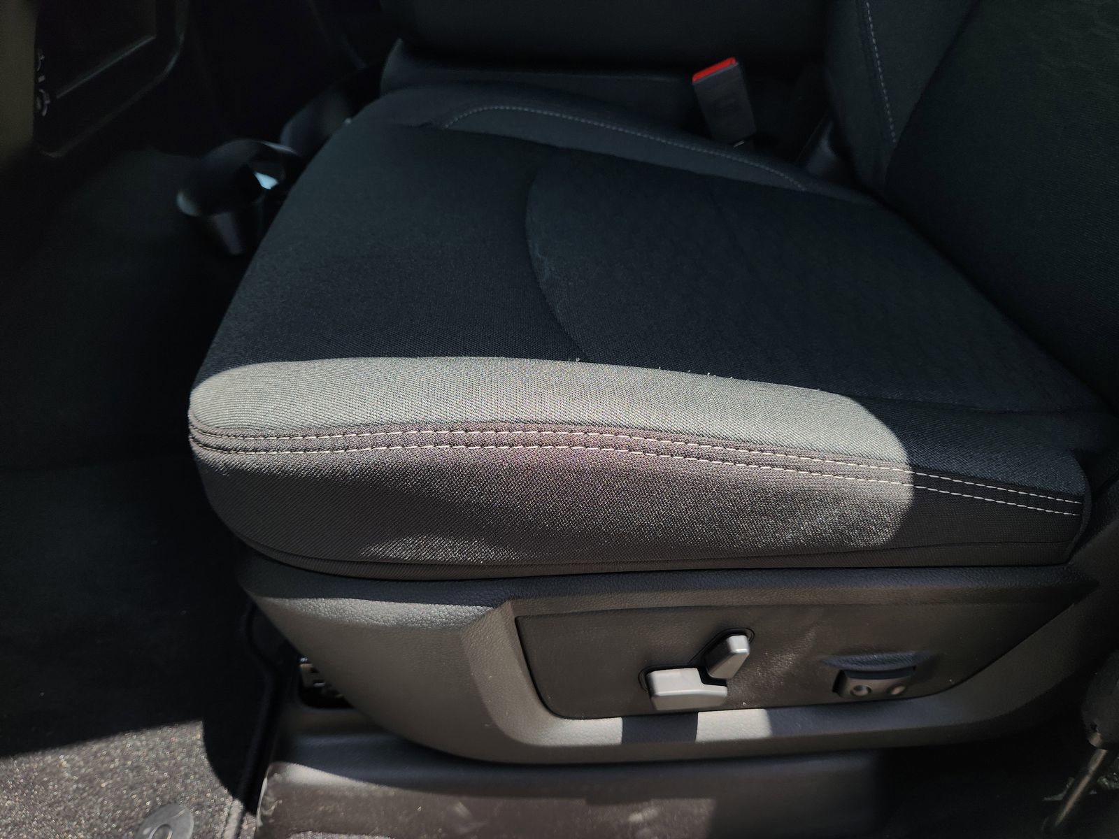 New 2025 RAM 2500 Lone Star image 18